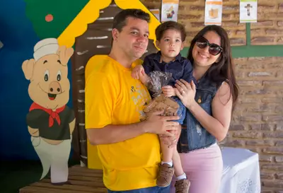 Os Três Porquinhos - N. II, 2018